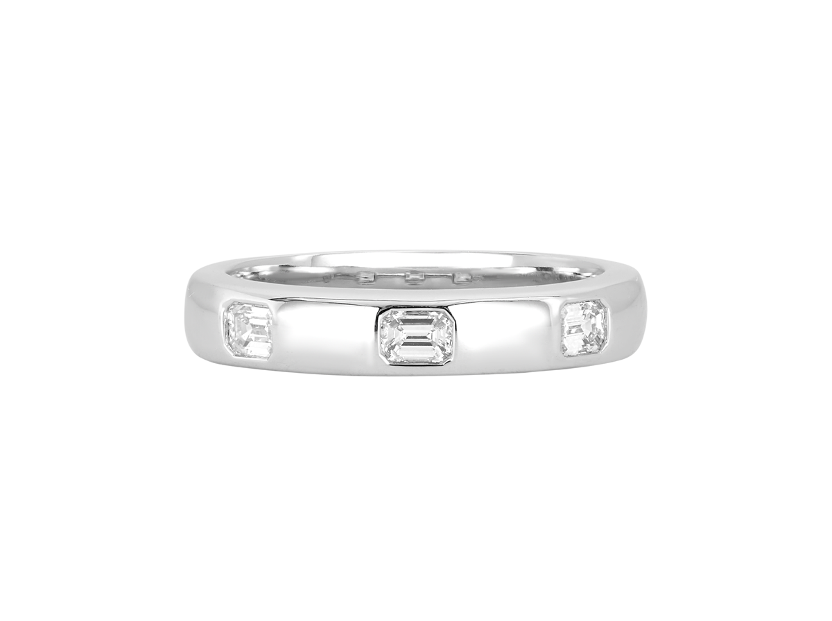 A.G hammer set emerald cut wedding band in Silver.
