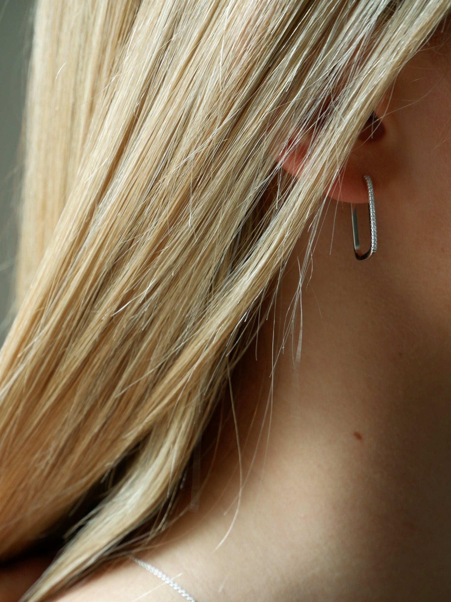 Diamond Rectangle Hoops