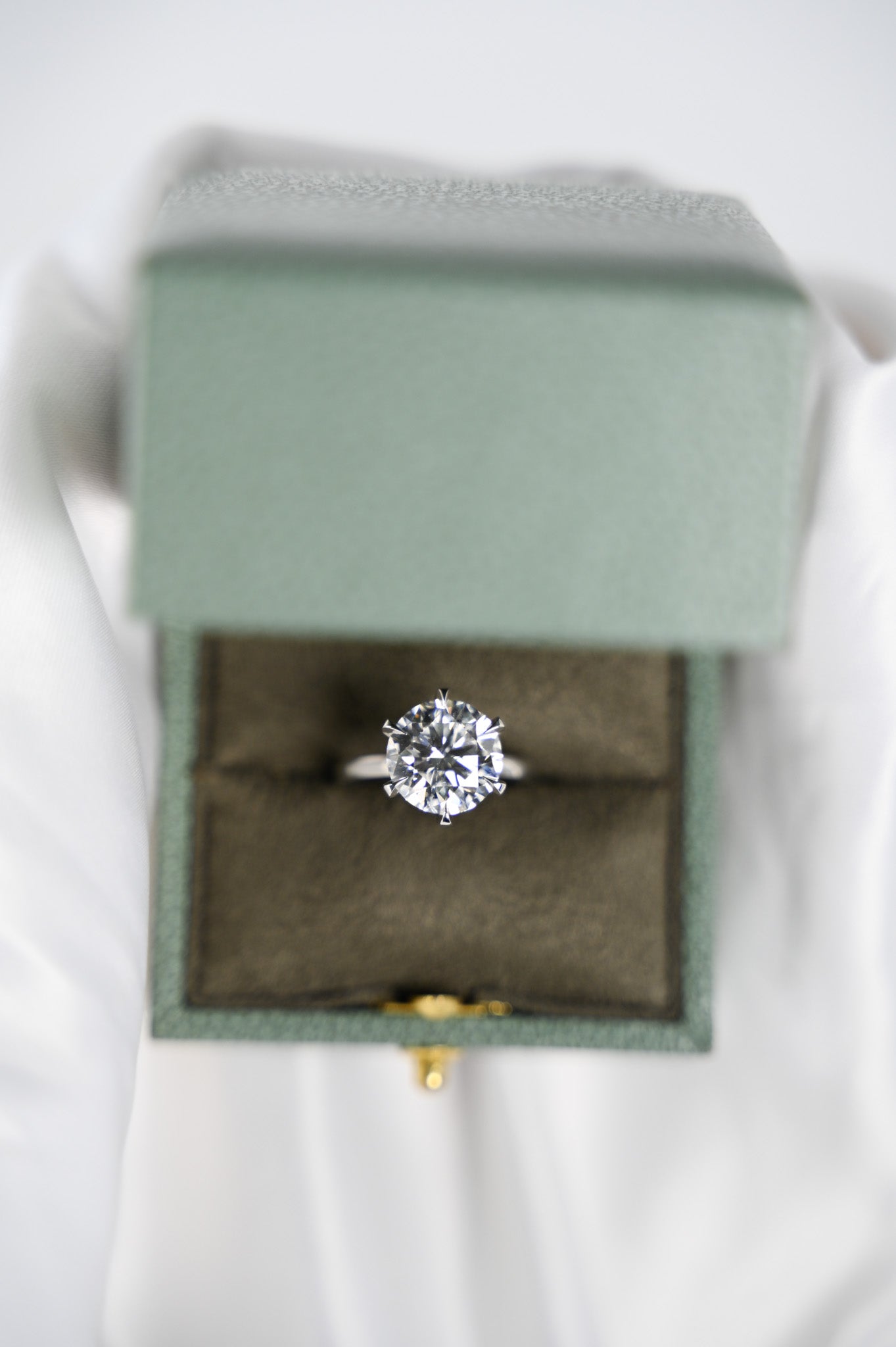 5.01 Round Brilliant Cut Diamond