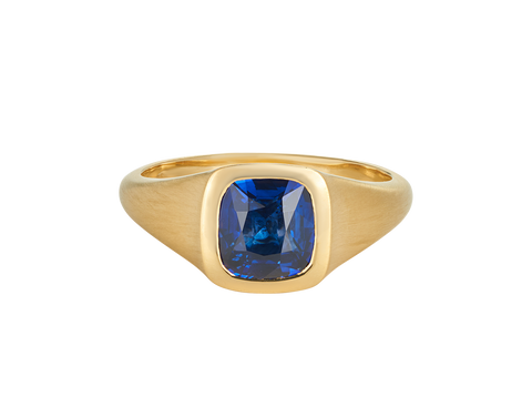 A.G Designer Jeweller custom designed men's signet ring with royal blue sapphire in yellow gold.