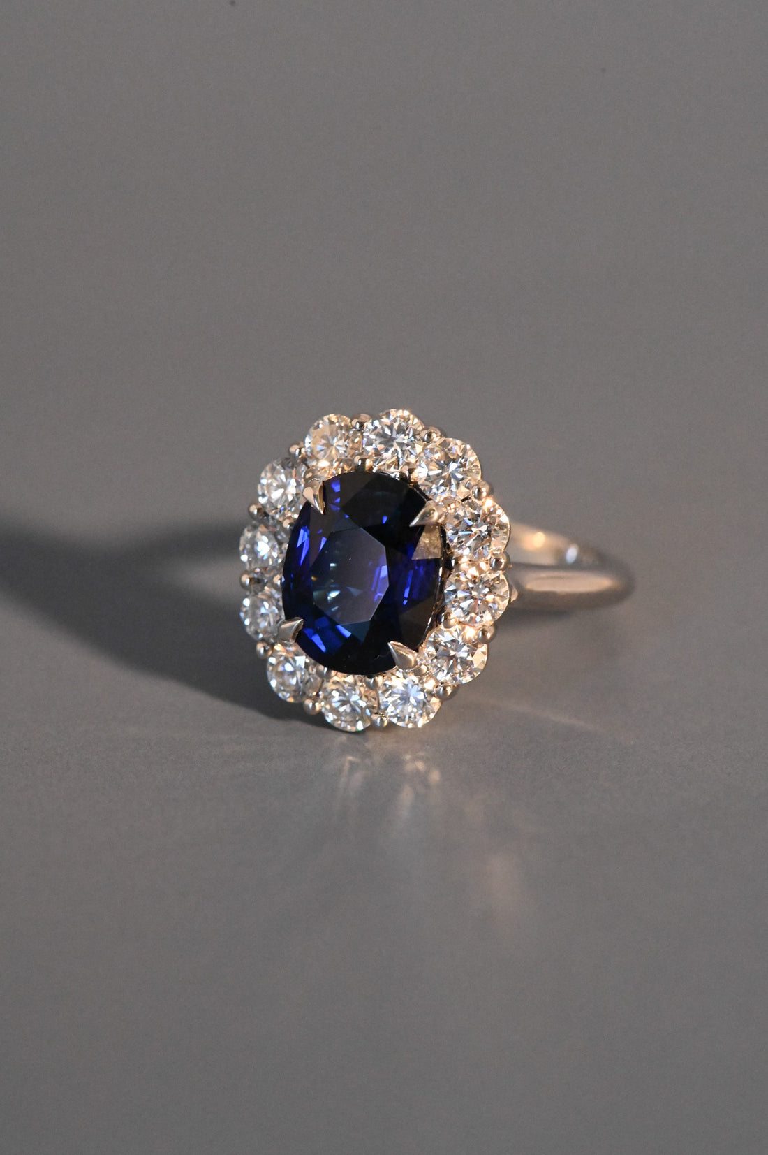 The Benefits of a Sapphire Engagement Ring