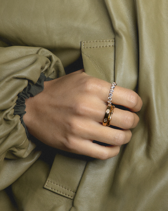 Y.09 | Bamboo Style Wedding Band in 18ct Yellow Gold
