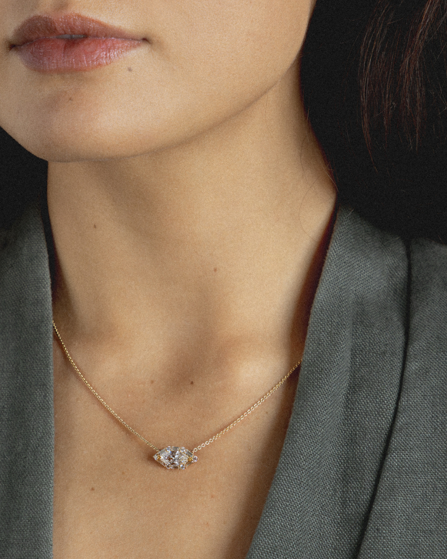 Marquise Diamond Pendant Necklace in 18ct Gold