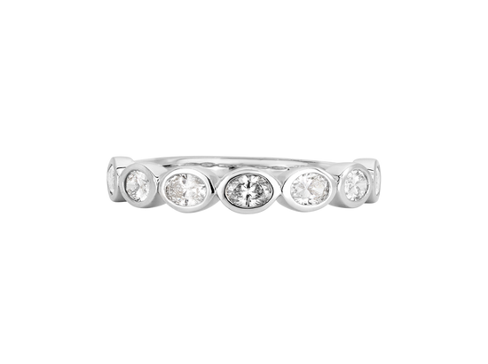 W.31 | Bezel Set Oval Cut Diamond Wedding Band