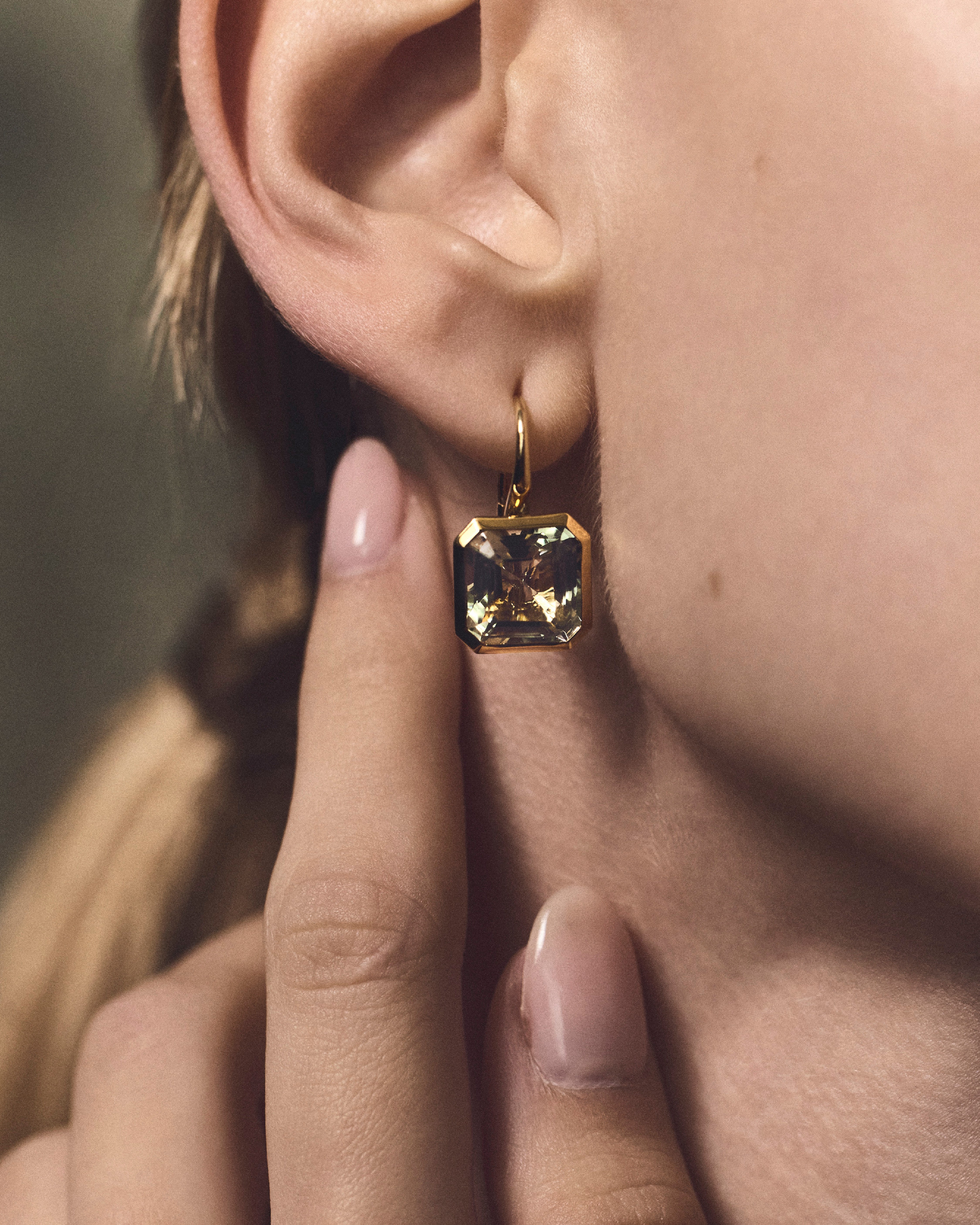 Green Amethyst Bezel Drop Earrings in 18ct Gold