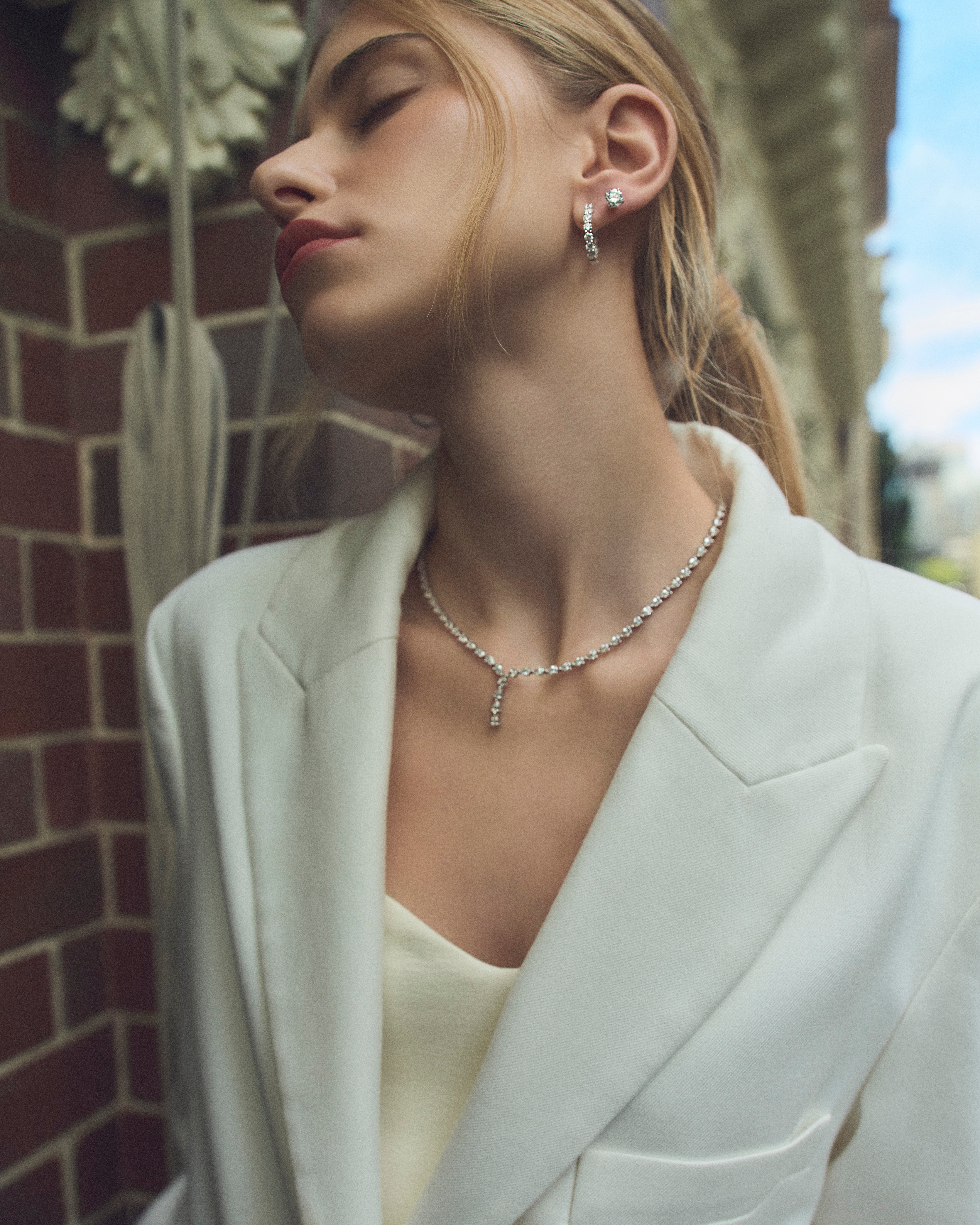15.27ct Pear Cut Diamond Drop Tennis Necklace in 18ct Gold