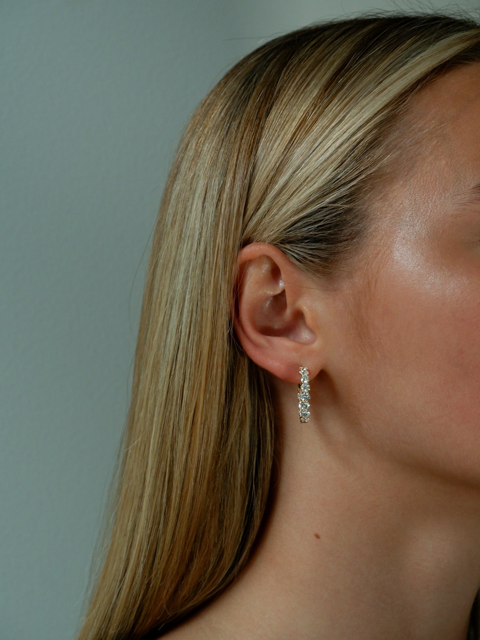 Diamond Scallop Hoops | Grand