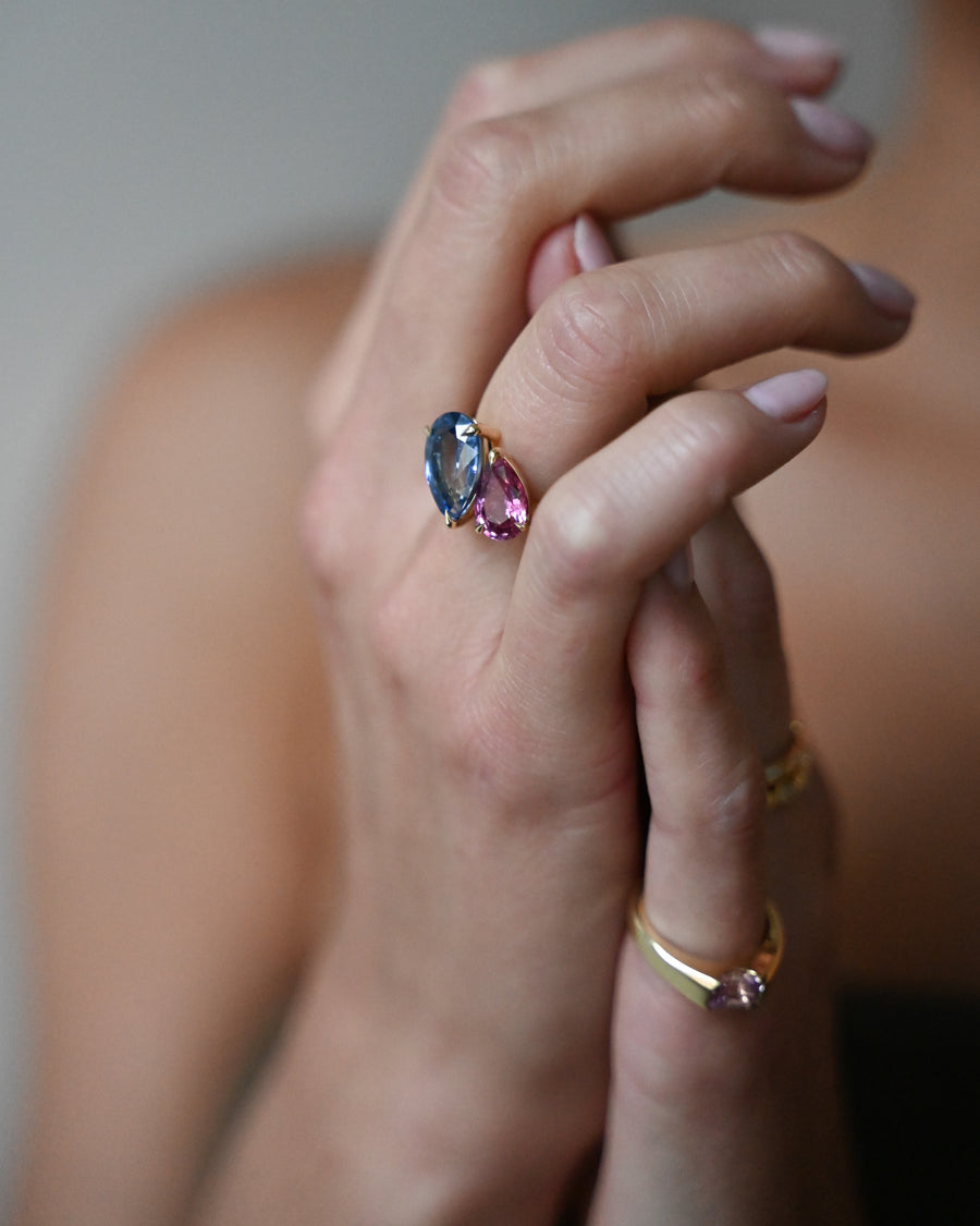 Toi et Moi Sapphire Ring in 18ct Gold