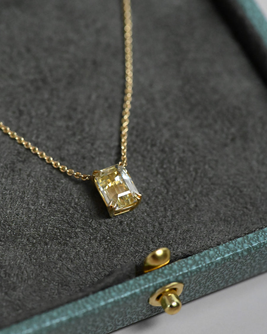 Yellow Sapphire Pendant