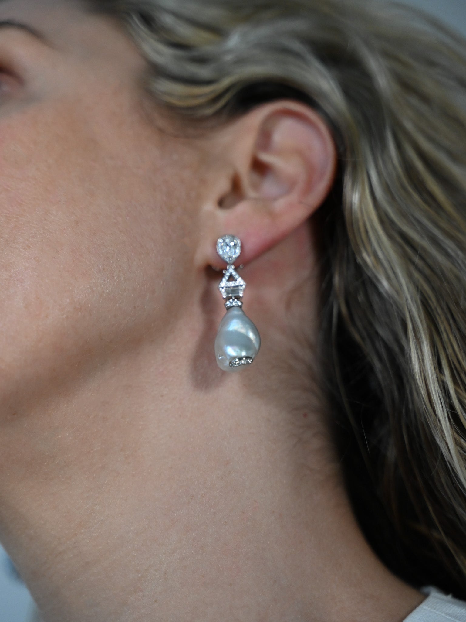 Showpiece Keshi Pearl Earrings