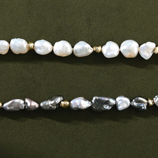 Dark Keshi Pearl and 24ct Gold Bracelet