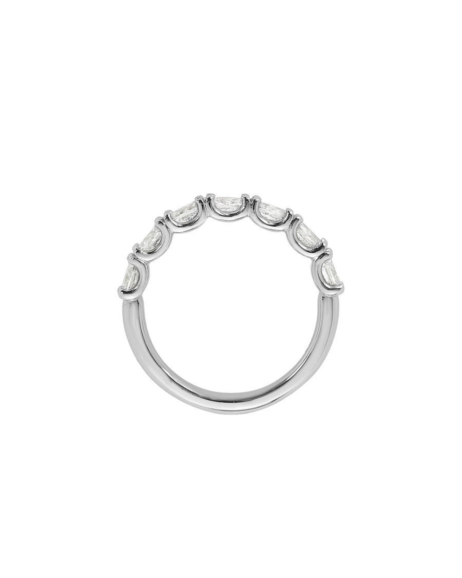W.23 | Scallop Set Diamond Wedding Band