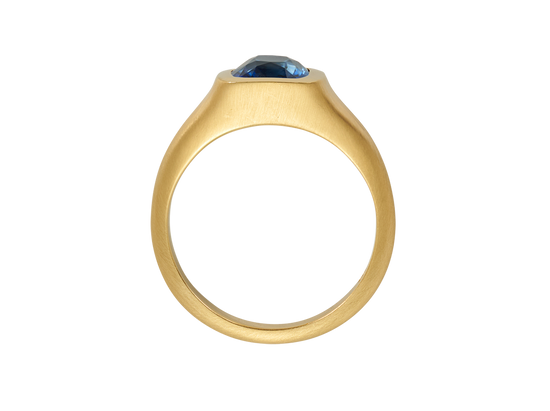 A.G Designer Jeweller custom designed men's signet ring with royal blue sapphire in yellow gold.