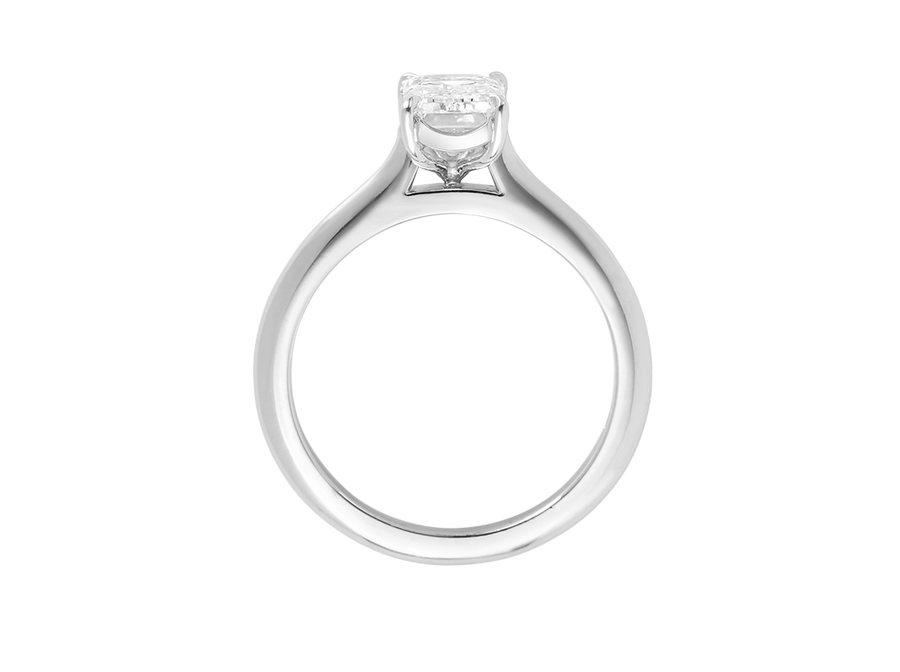 Round Brilliant Cut Diamond Engagment Ring