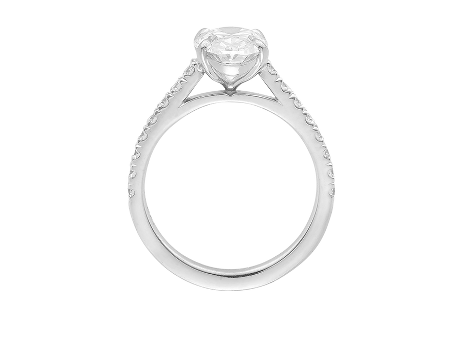 AG.11 | Oval Cut Diamond With Diamond Band