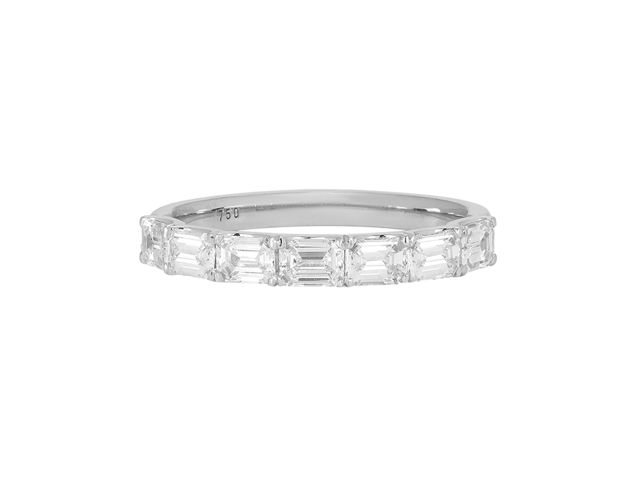 W.08 | Scallop Set Emerald Cut Diamond Wedding Band