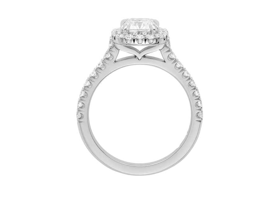 Cushion Cut Diamond Halo