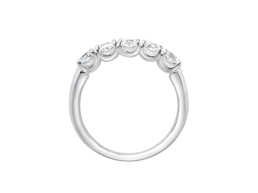 Radiant Cut Diamond Wedding Band in 18ct White Gold